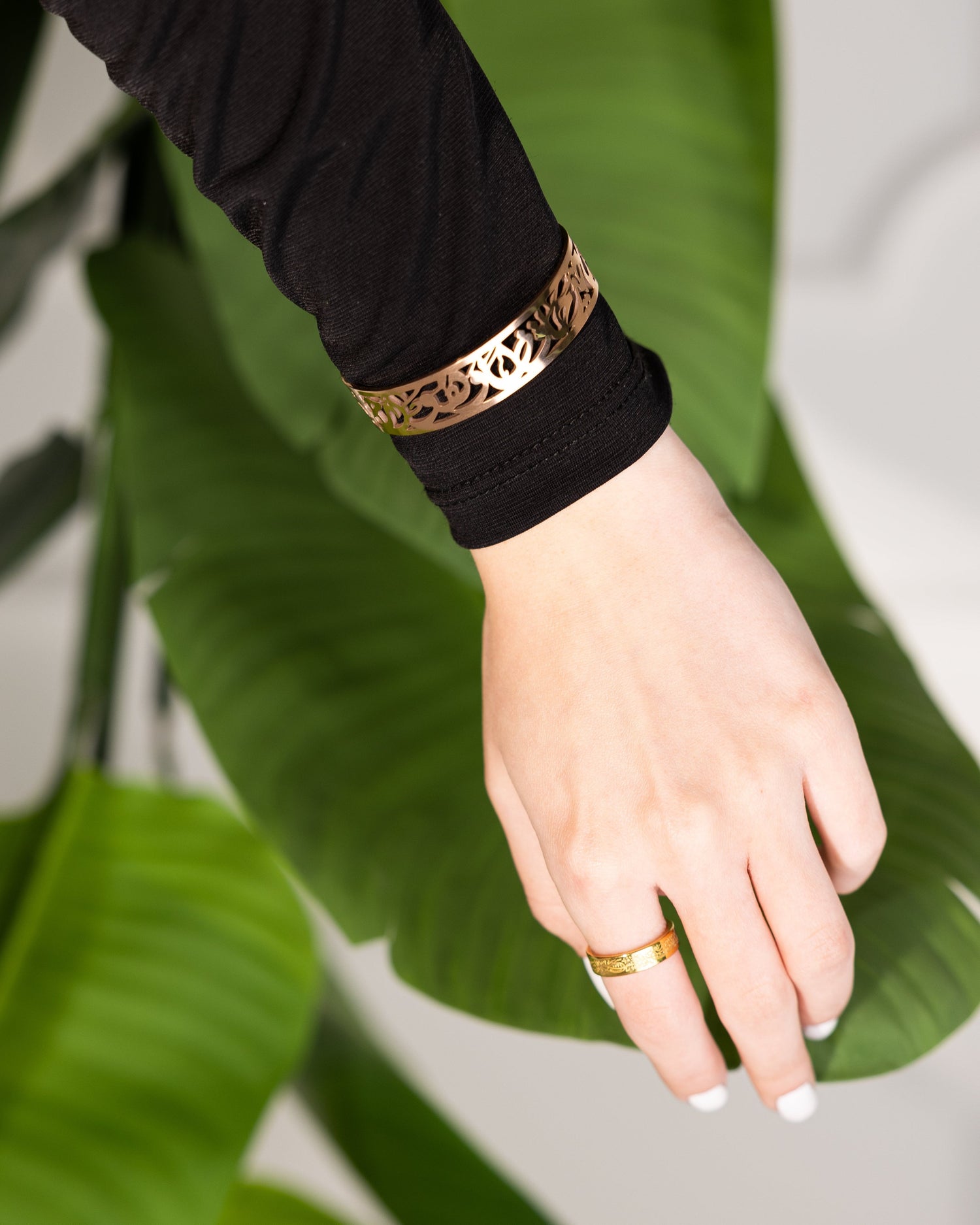 فَاللَّهُ خَيْرٌ حَافِظًا bangle
